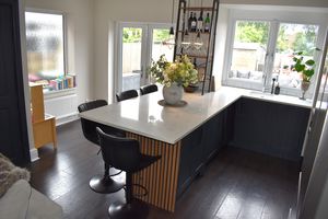 Kitchen- click for photo gallery